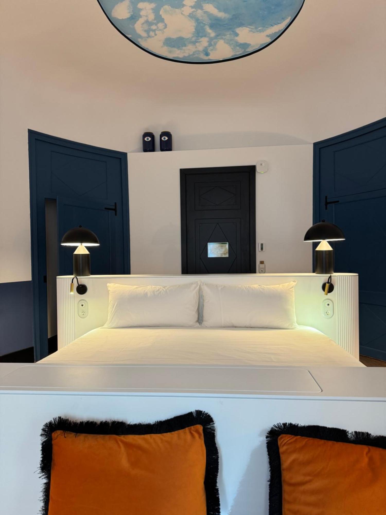 Hotel Divino & Apartments Figueres  Esterno foto
