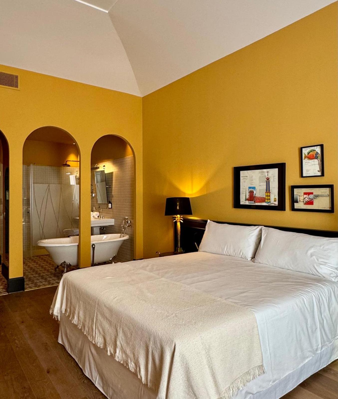 Hotel Divino & Apartments Figueres  Esterno foto